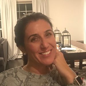 Meet your Posher, Marisa